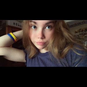 Meet your Posher, Megan